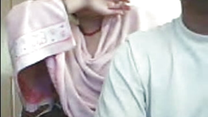 Nin Ruush ah ayaa si xun u galmooday gabar galmo khiyaanaysa