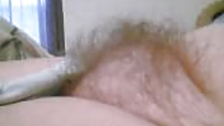 Nin weyn oo gus weyn ku fuushanayay qof aan aqoon u lahayn