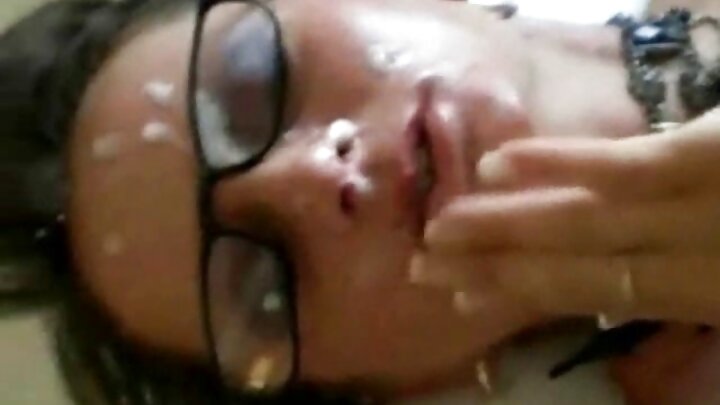 Nin dhallinyaro ah ayaa si xirfad leh u galmooday quruxdiisa kulul