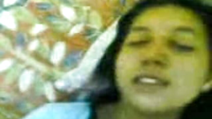 Gabadh Ruush ah oo lagu sameeyay galmada guriga halkaas oo nin uu ku galmooday walaashiis soddogga ah
